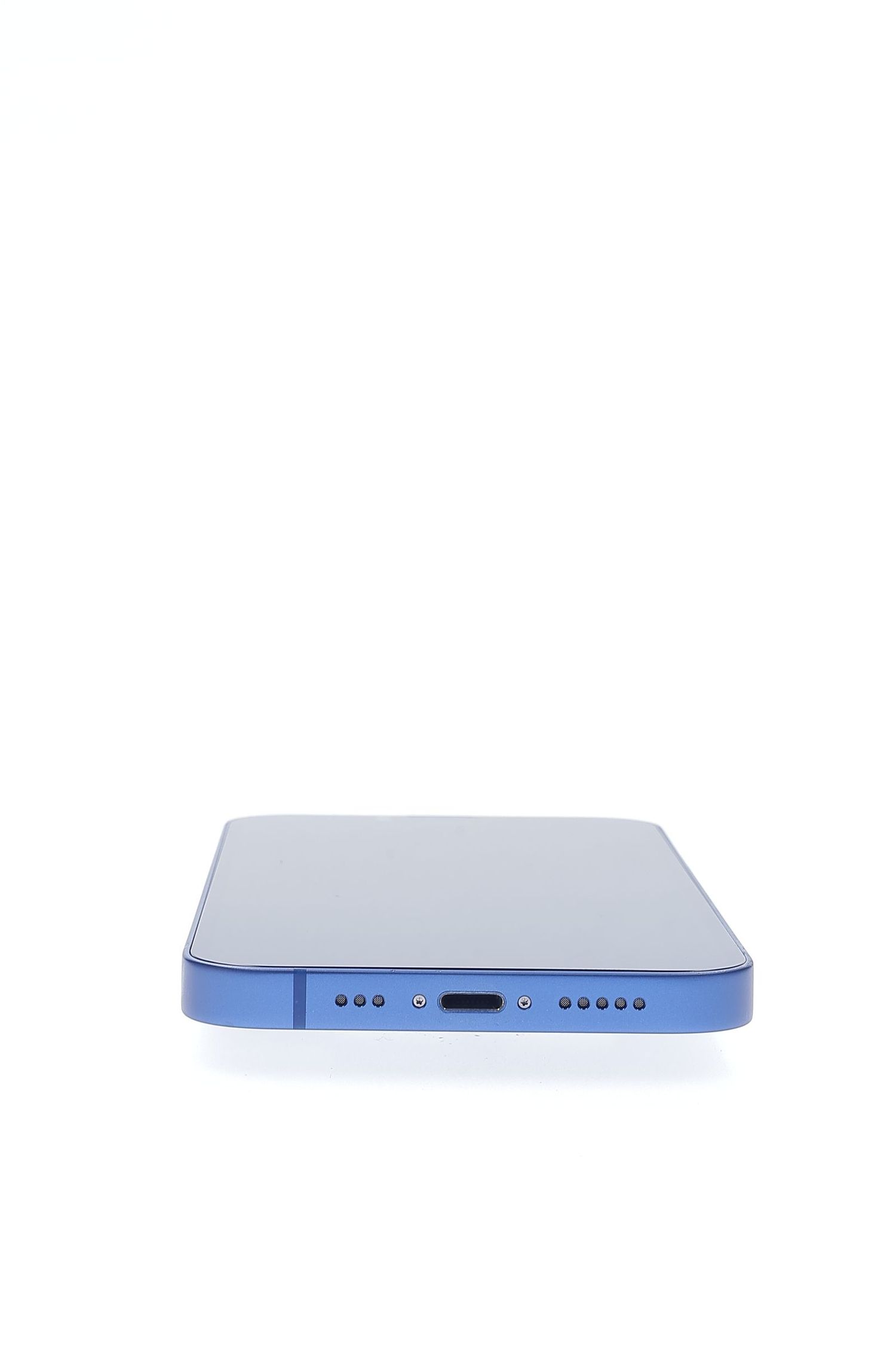 Apple iPhone 13 512 GB Blue - Много добро