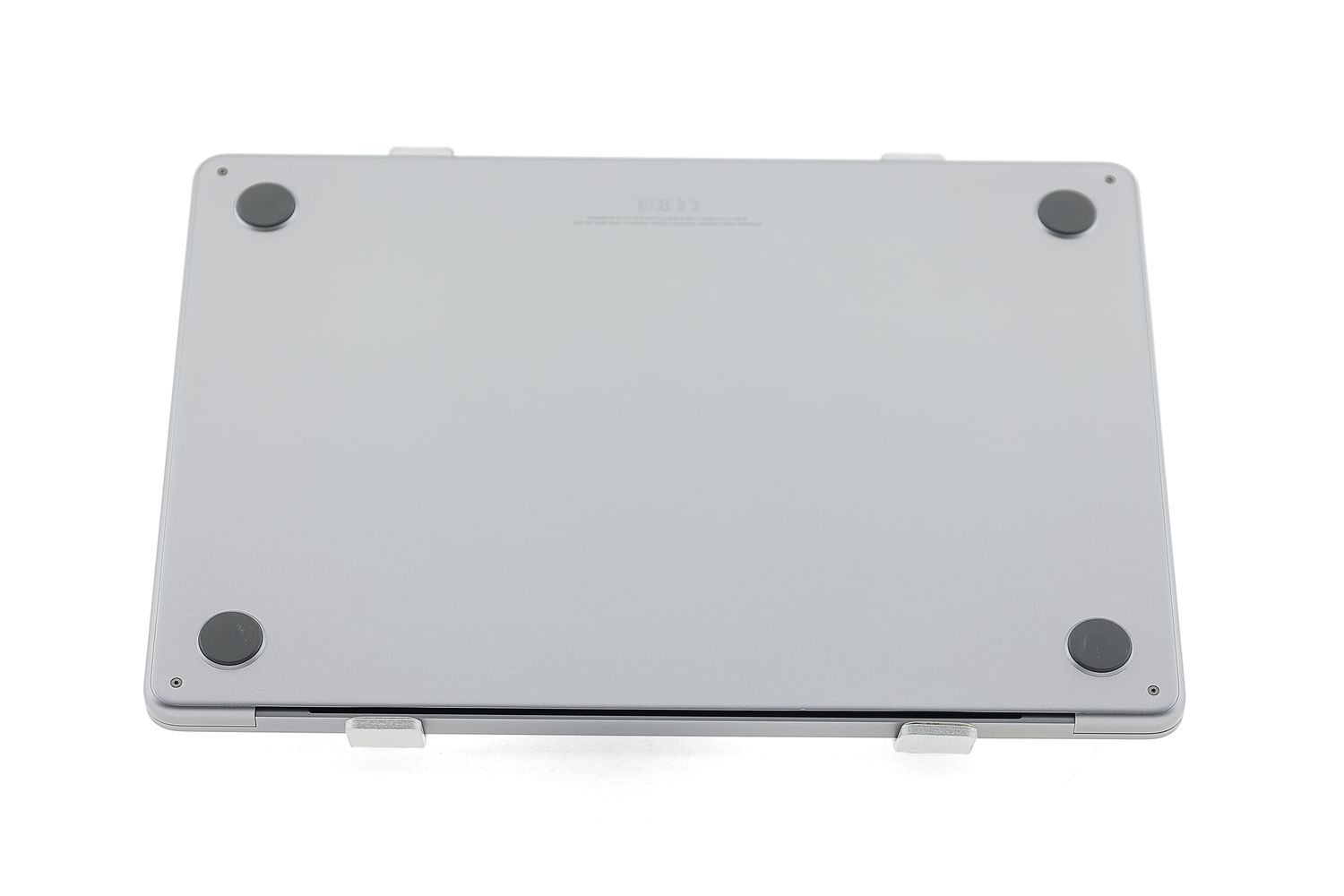 Apple MacBook Air 13″ 2022, M2 8 Cores, 8 GB, 8 core GPU 256 GB Space Gray - Excelent