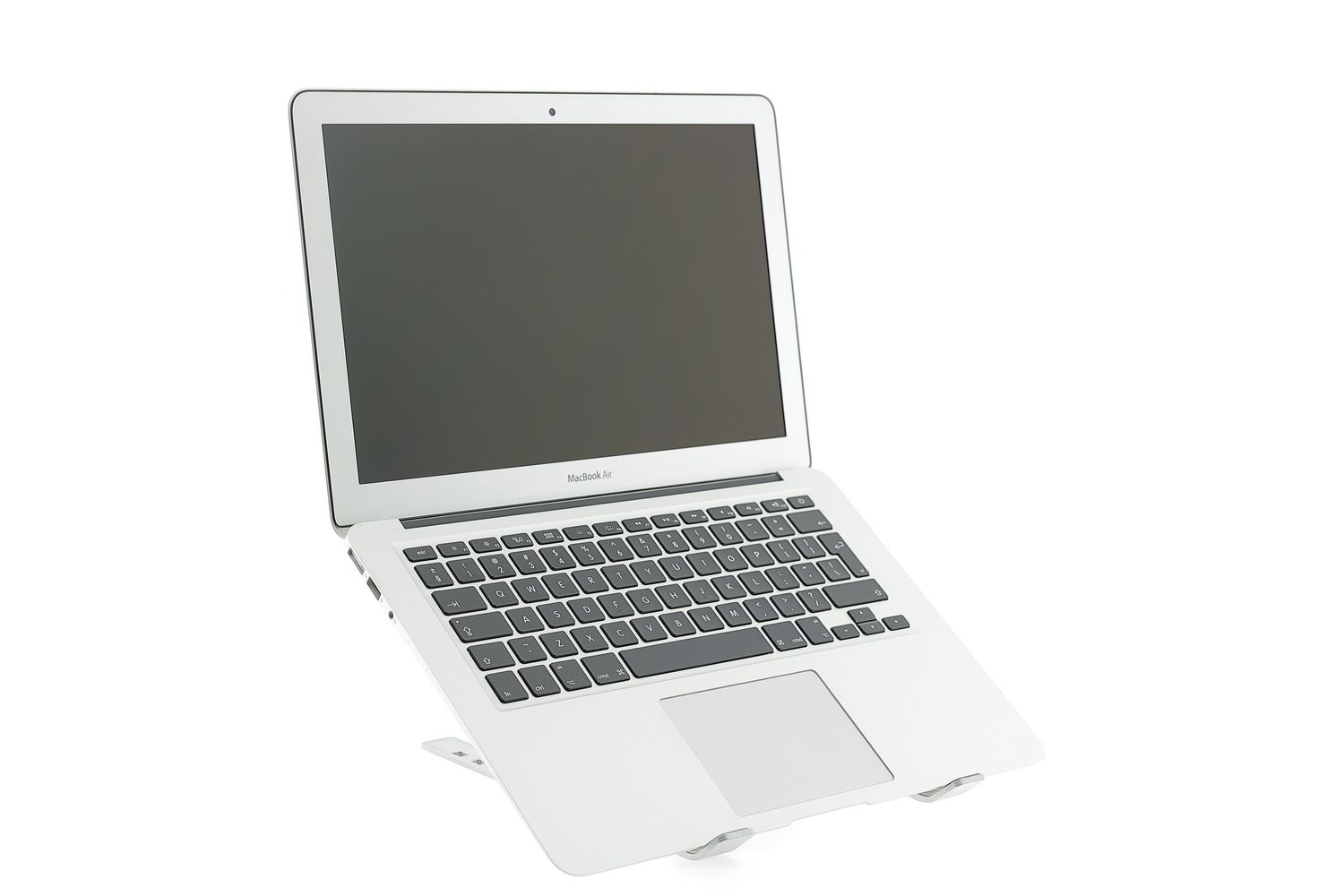 Apple MacBook Air 13″ 2017, i5 1.8 GHz, 8 GB, HD Graphics 6000 128 GB Silver - Като нов