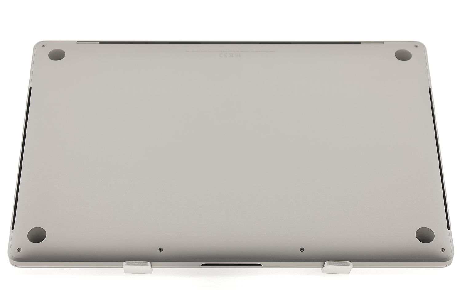 Apple MacBook Pro 16″ Touch Bar 2019, i9 2.3 GHz, 16 GB, AMD Radeon Pro 5500M 1 TB Space Gray - Отлично