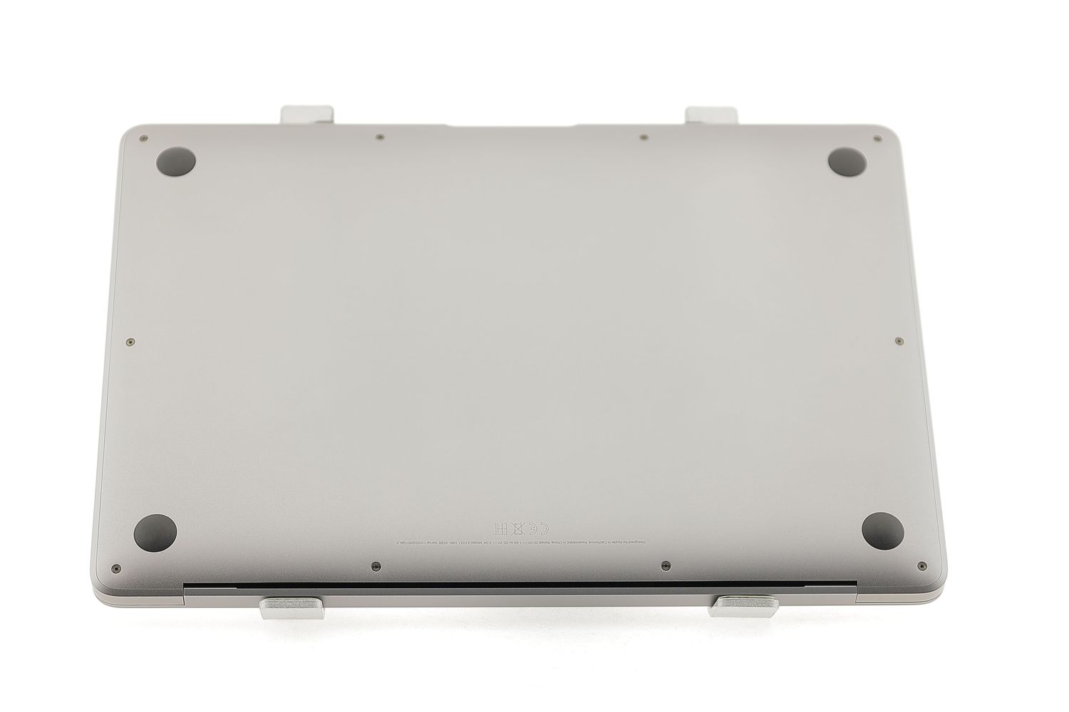 Apple MacBook Air 13″ 2020, M1 8 Cores, 8 GB, 8 core GPU 512 GB Space Gray - Újszerű