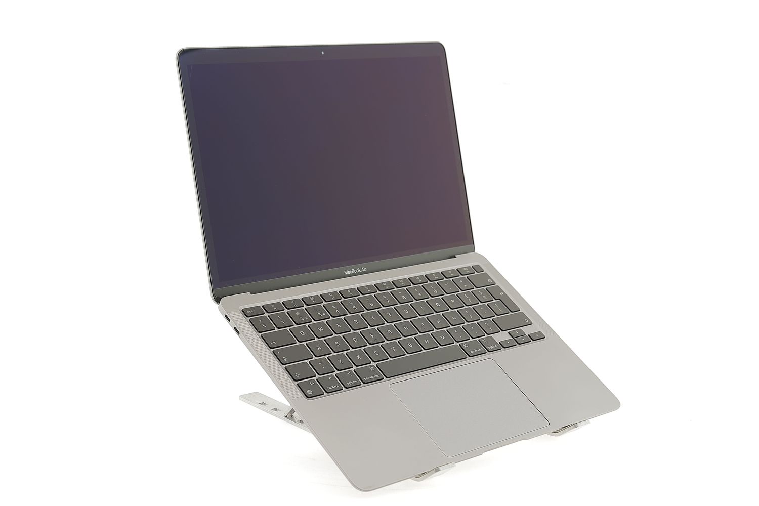 Apple MacBook Air 13″ 2020, M1 8 Cores, 8 GB, 7 core GPU, Space
