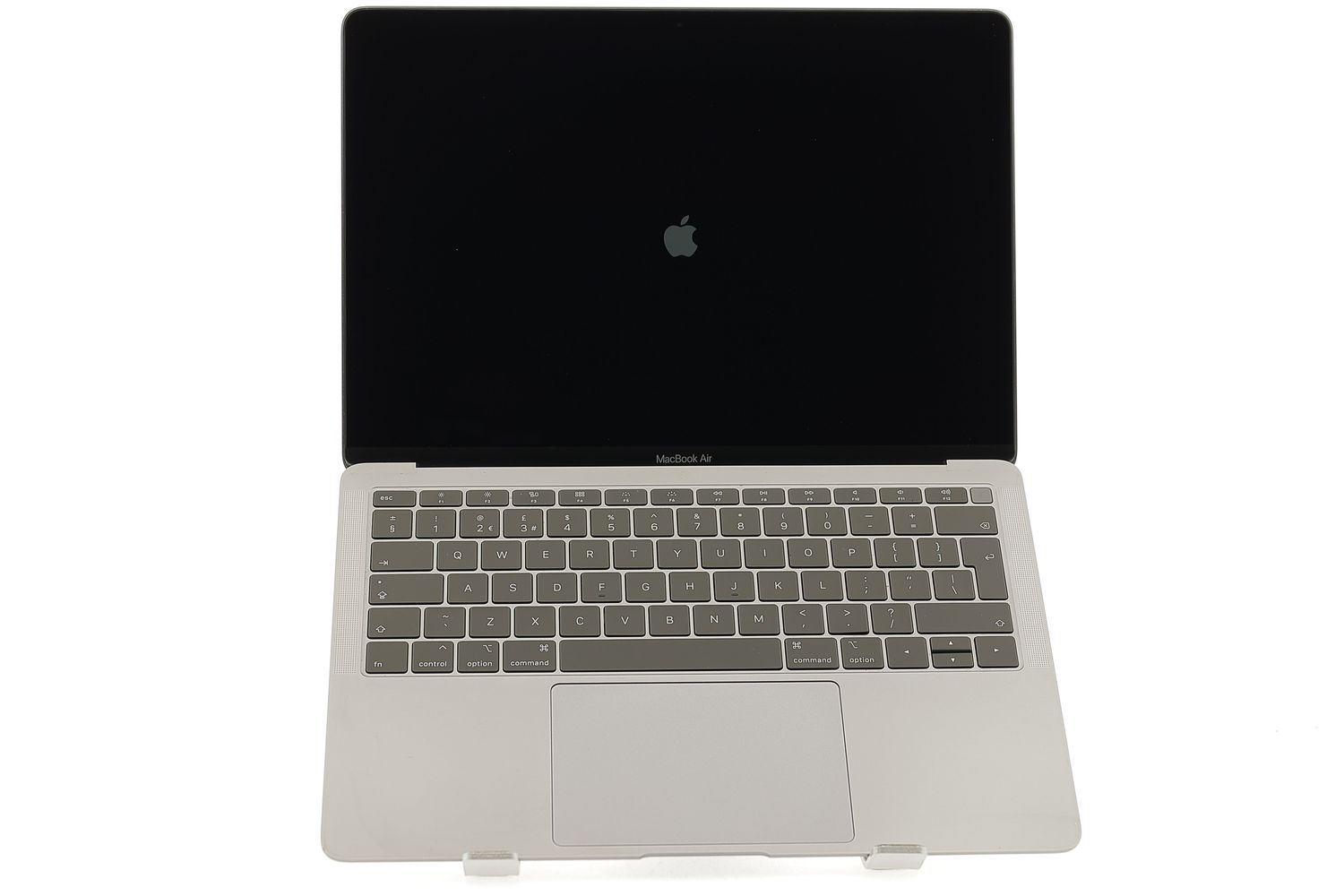 Apple MacBook Air 13″ 2018, i5 1.6 GHz, 8 GB, Intel UHD Graphics 617 128 GB Space Gray - Отлично