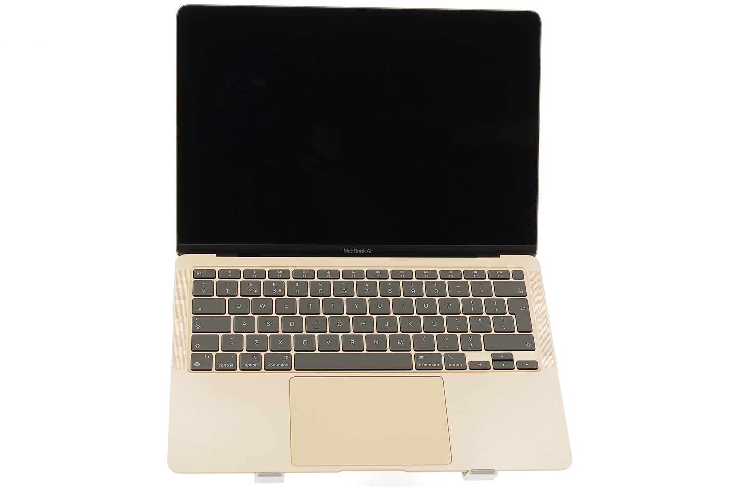 Apple MacBook Air 13″ 2020, M1 8 Cores, 8 GB, 7 core GPU 256 GB Gold - Отлично
