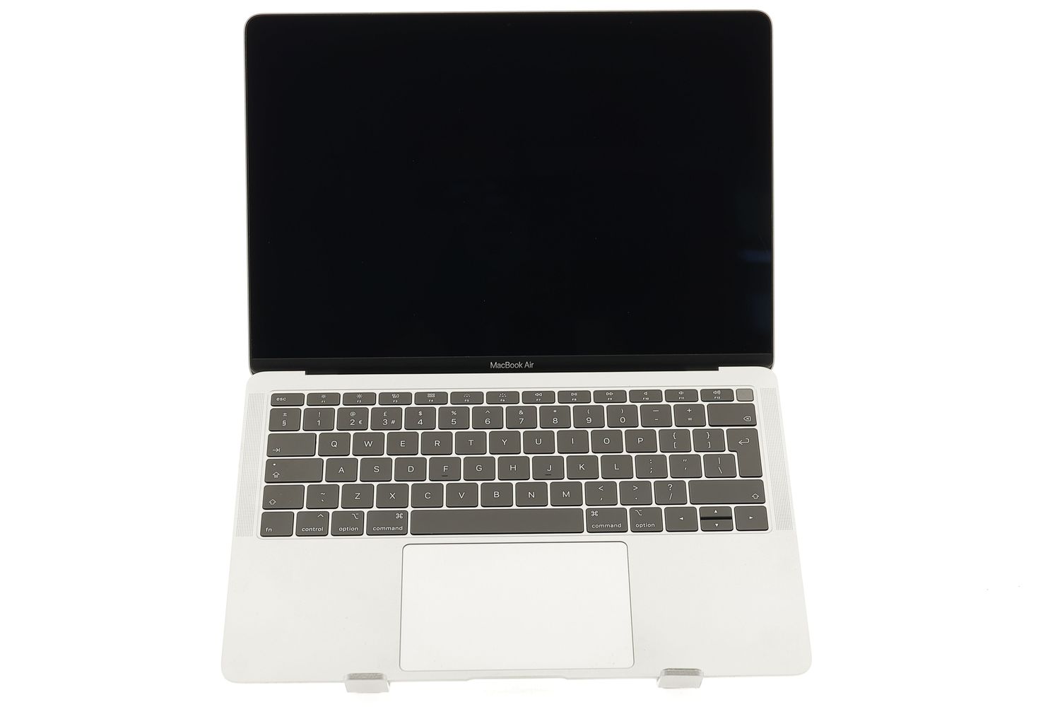 Apple MacBook Air 13″ 2018, i5 1.6 GHz, 8 GB, Intel UHD Graphics 617 128 GB Silver - Като нов