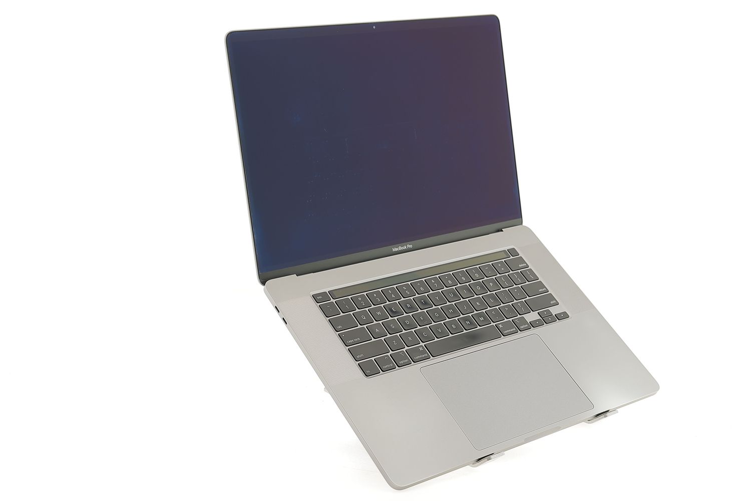 Apple MacBook Pro 16″ Touch Bar 2019, i7 2.6 GHz, 16 GB, AMD