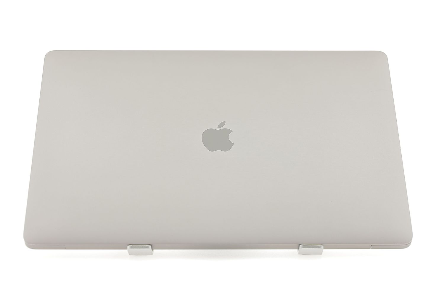 Apple MacBook Pro 16″ Touch Bar 2019, i7 2.6 GHz, 16 GB, AMD Radeon Pro 5300M 512 GB Space Gray - Excelent