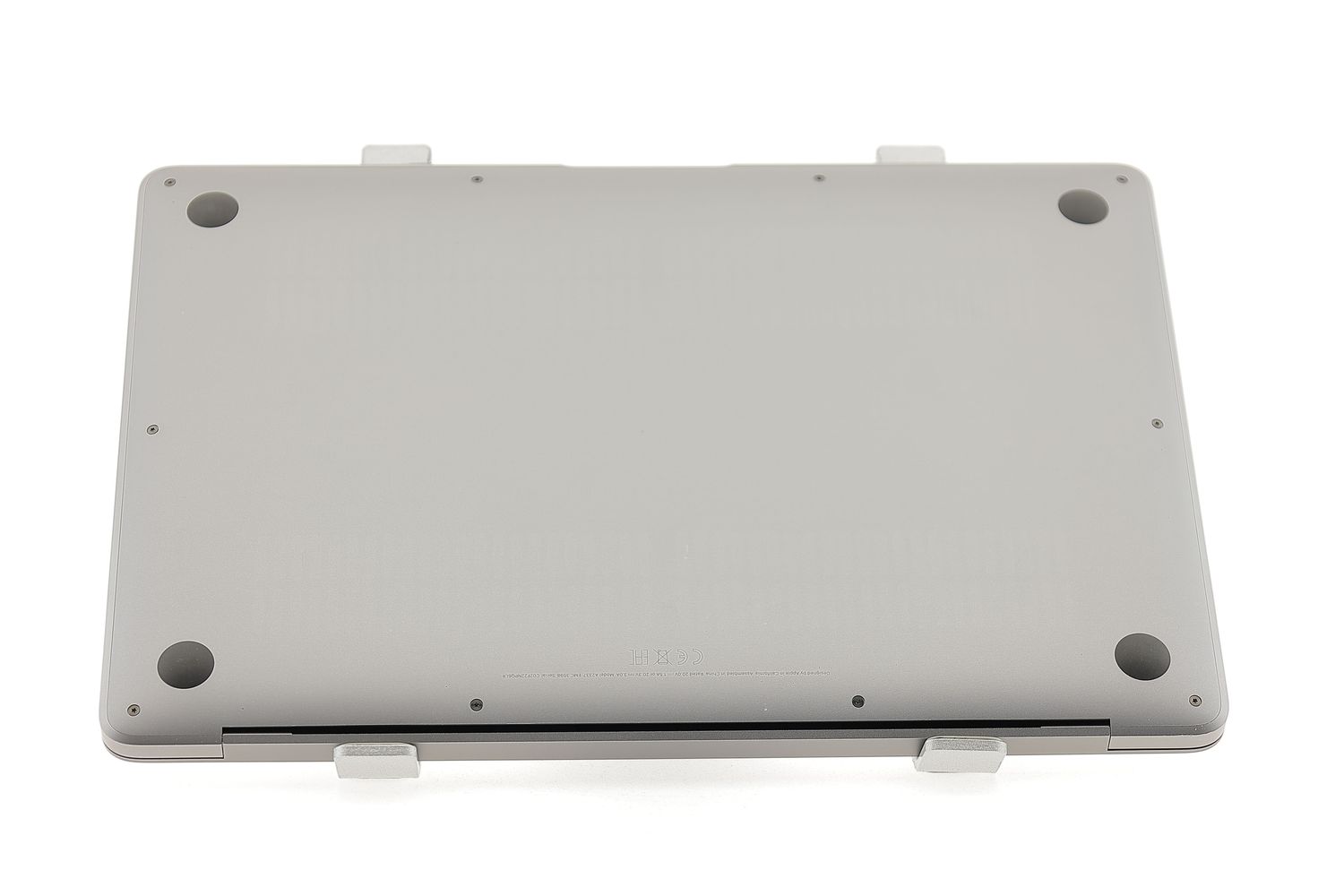Apple MacBook Air 13″ 2020, M1 8 Cores, 16 GB, 7 core GPU 256 GB Space Gray - Excelent