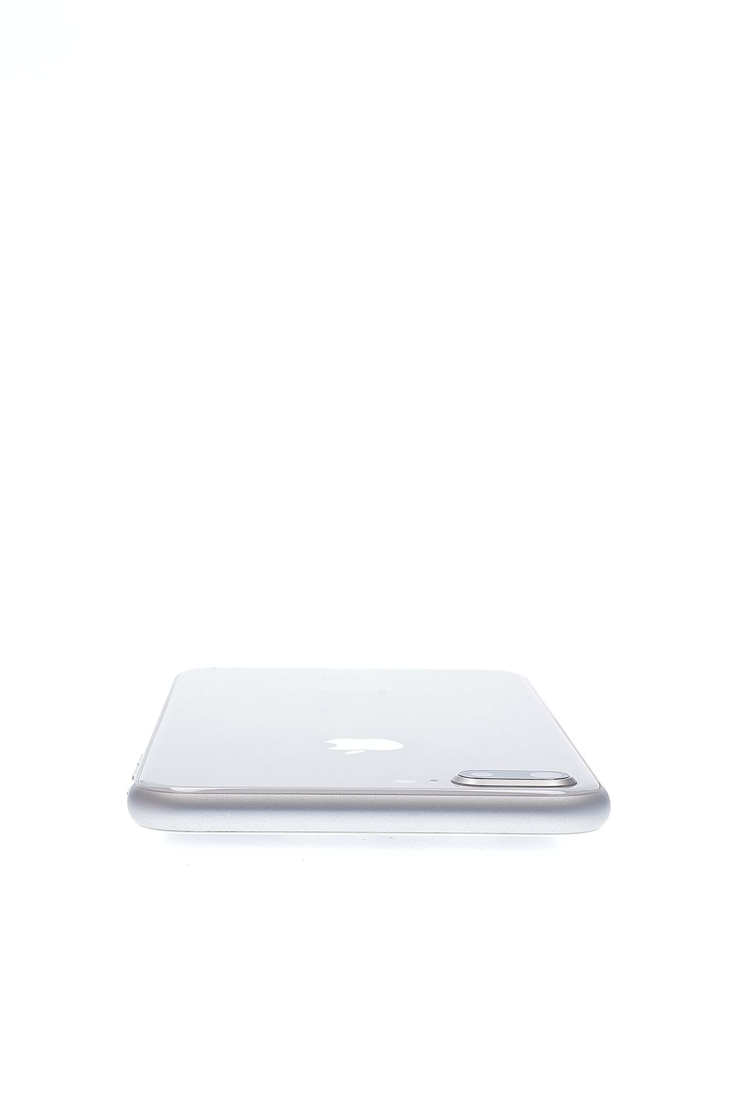Apple iPhone 8 Plus 64 GB Silver - Много добро