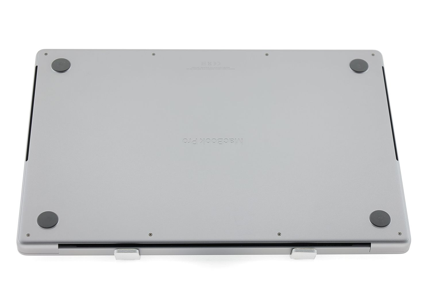 Apple MacBook Pro 16″ 2021, M1 Pro 10 Cores, 16 GB, 16 core GPU 512 GB Space Gray - Като нов