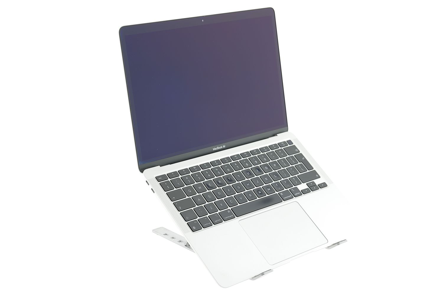 Apple MacBook Air 13″ 2020, M1 8 Cores, 8 GB, 7 core GPU 256 GB Silver - Като нов