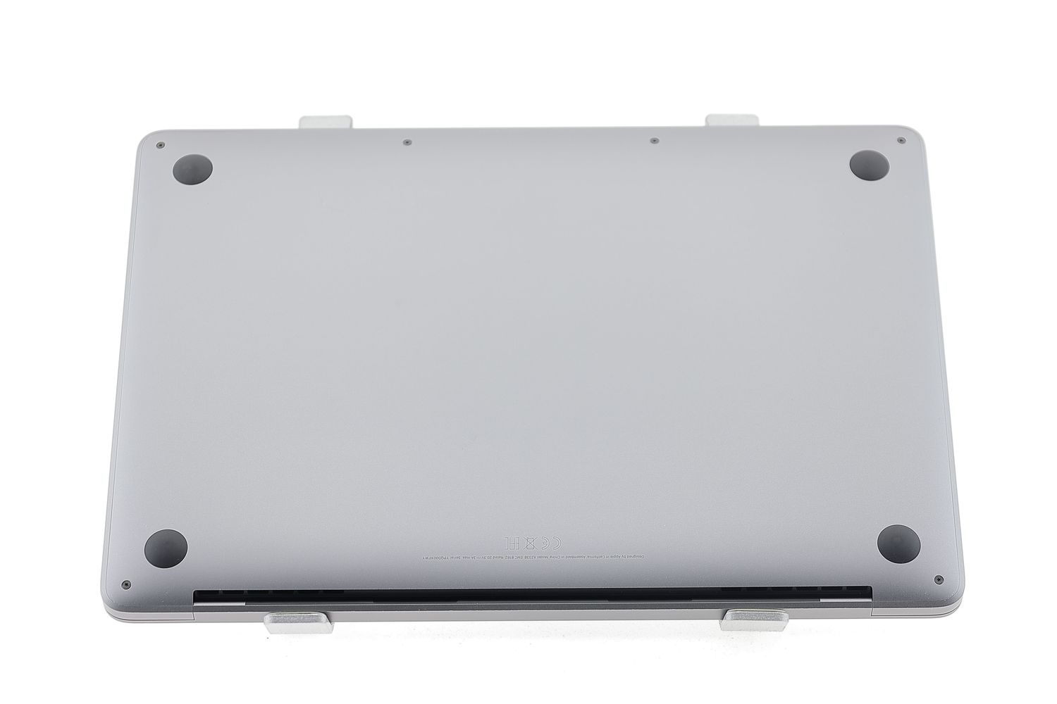 Apple MacBook Pro 13″ 2022, M2 8 Cores, 8 GB, 10 core GPU, Space