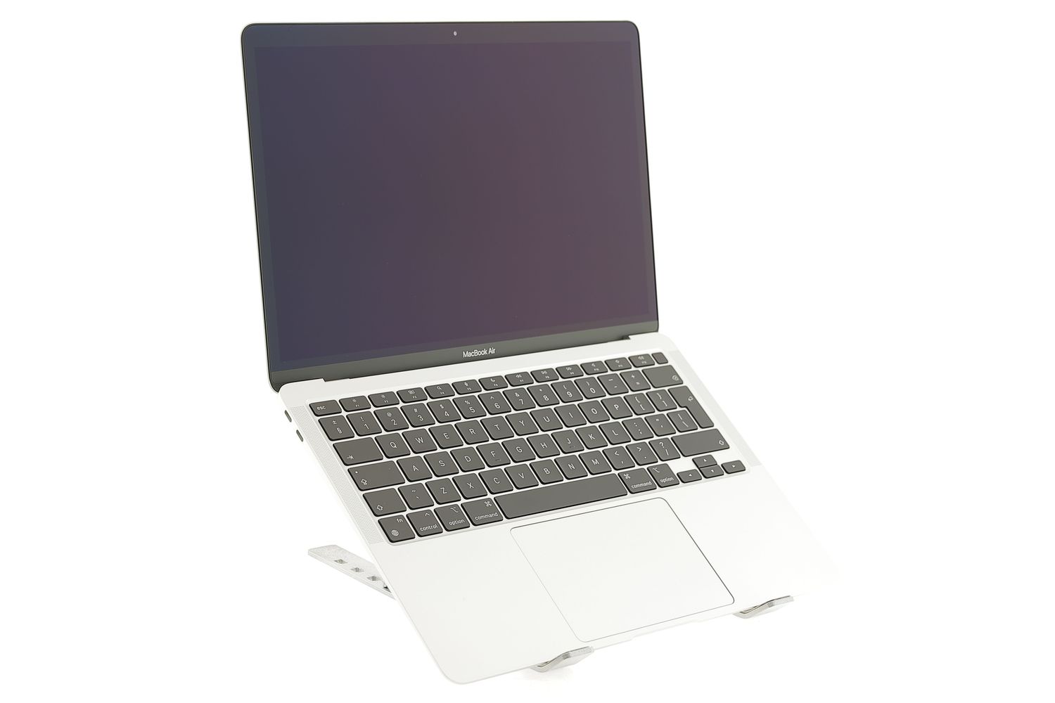 Apple MacBook Air 13″ 2020, M1 8 Cores, 8 GB, 8 core GPU 512 GB Silver - Като нов
