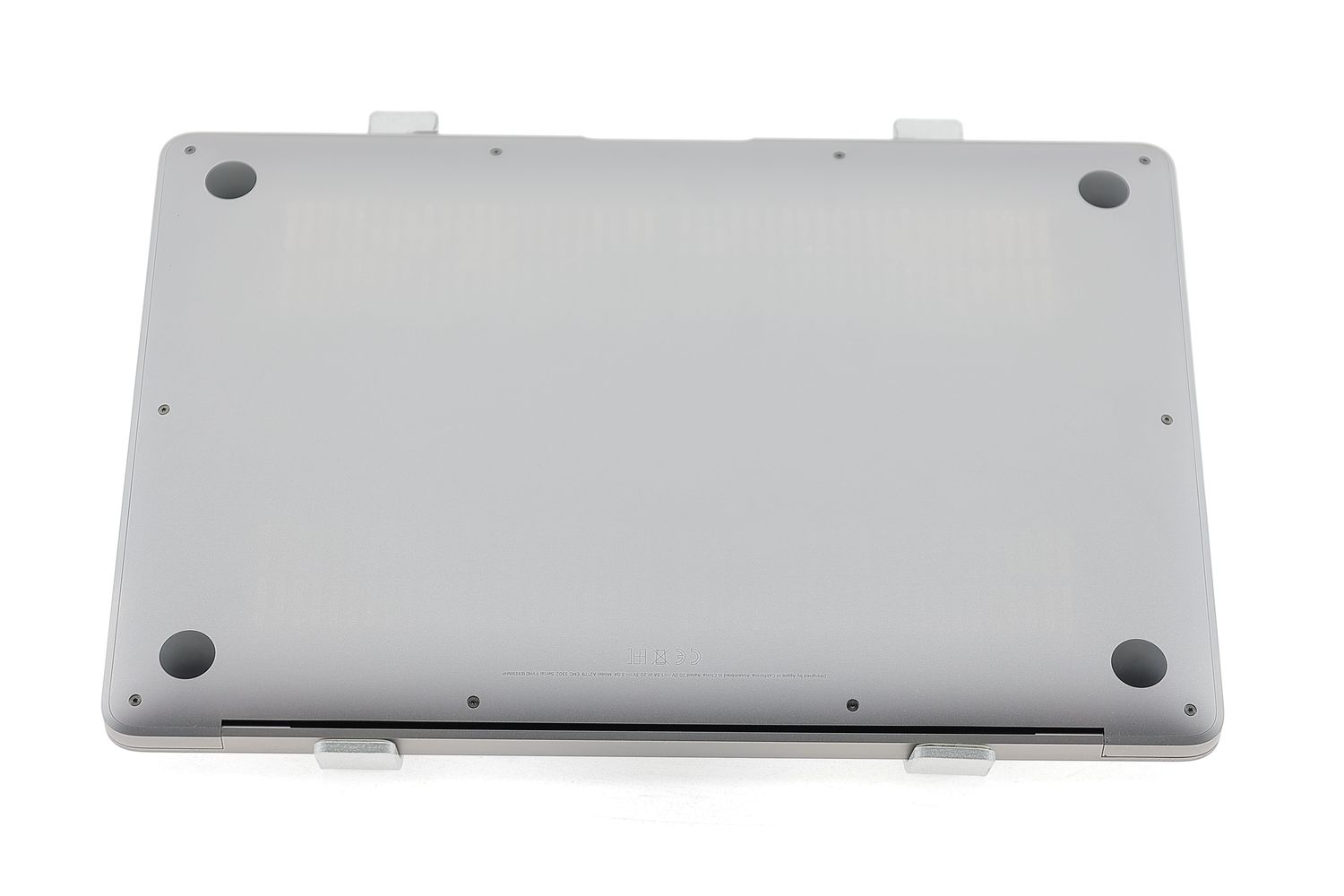 Apple MacBook Air 13″ 2020, i3 1.1 GHz, 8 GB, Intel Iris Plus 256 GB Space Gray - Kiváló