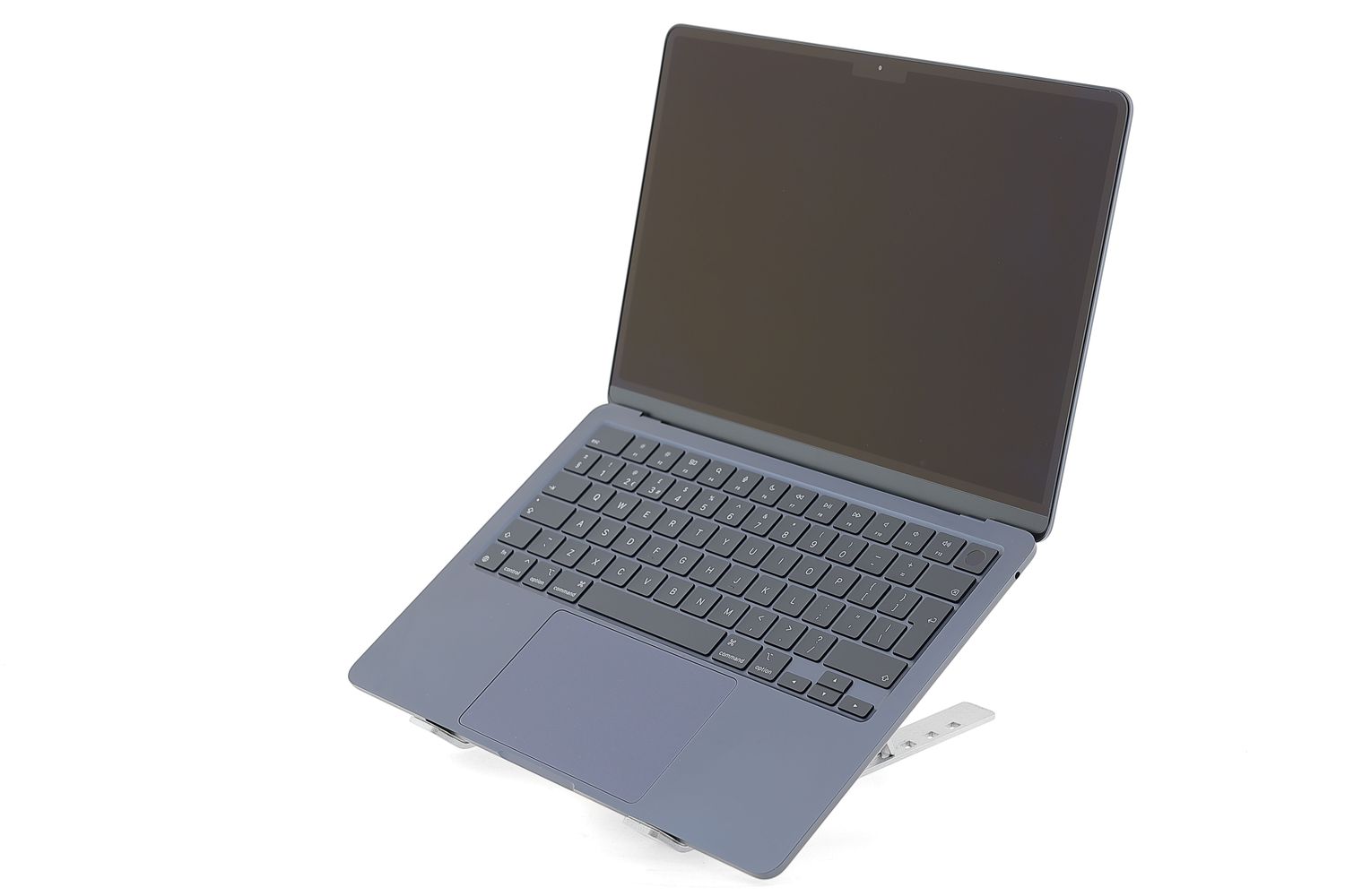 Apple MacBook Air 13″ 2022, M2 8 Cores, 8 GB, 10 core GPU 512 GB Midnight