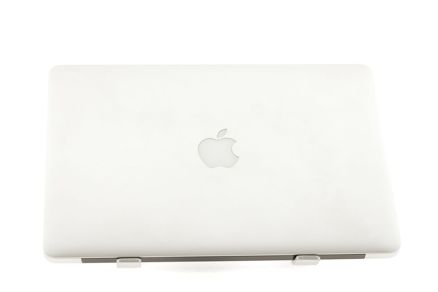 Apple MacBook Air 13″ 2017, i5 1.8 GHz, 8 GB, HD Graphics 6000 128 GB Silver - Ca nou