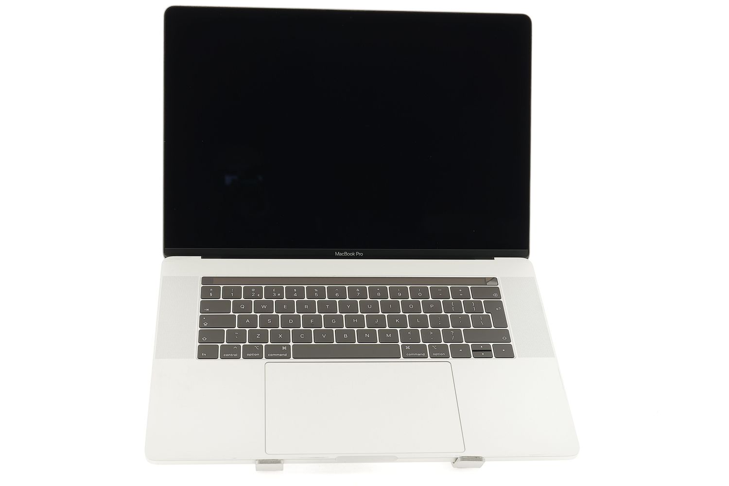 Apple MacBook Pro 15″ Touch Bar 2019, i7 2.6 GHz, 16 GB, AMD Radeon Pro 555X 256 GB Silver