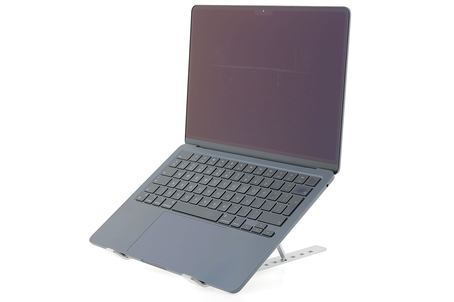 Apple MacBook Air 13″ 2022, M2 8 Cores, 8 GB, 10 core GPU 512 GB Midnight - Jó