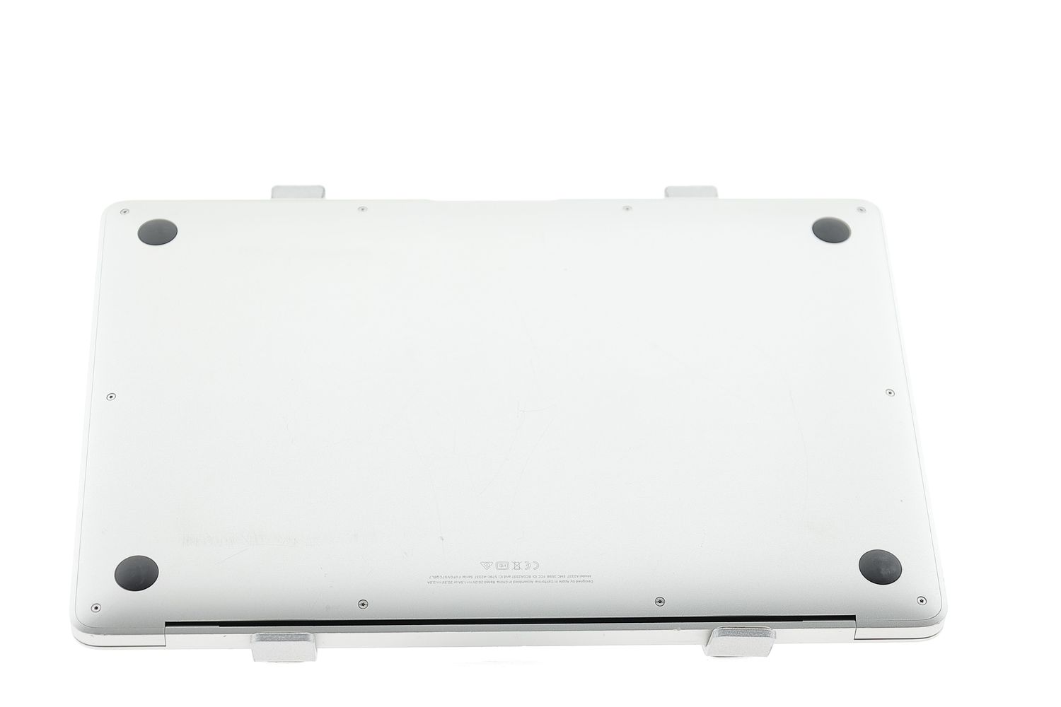 Apple MacBook Air 13″ 2020, M1 8 Cores, 8 GB, 7 core GPU 256 GB Silver - Nagyon jó