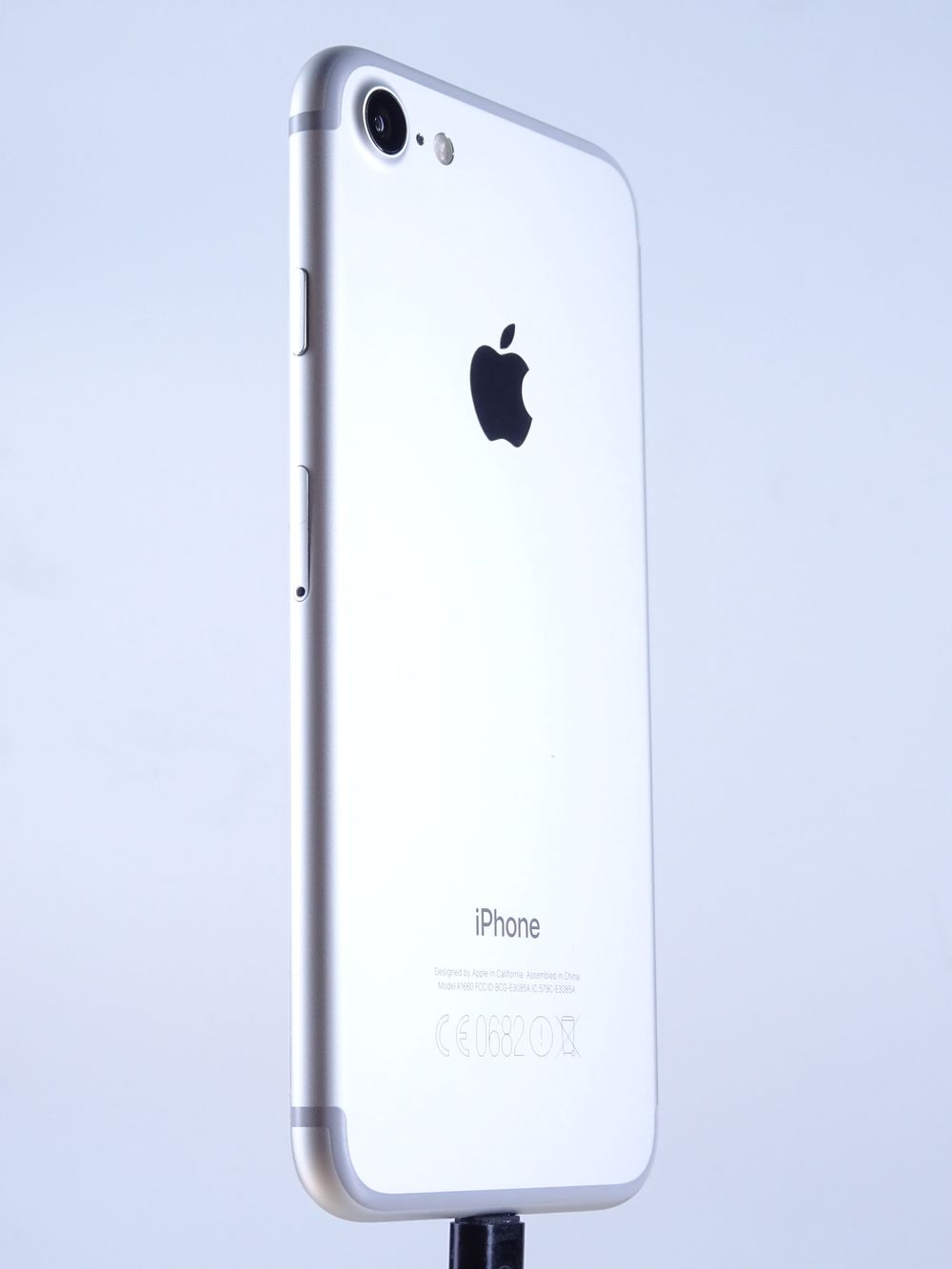 Мобилен телефон Apple, iPhone 7, 128 GB, Silver,  Като нов