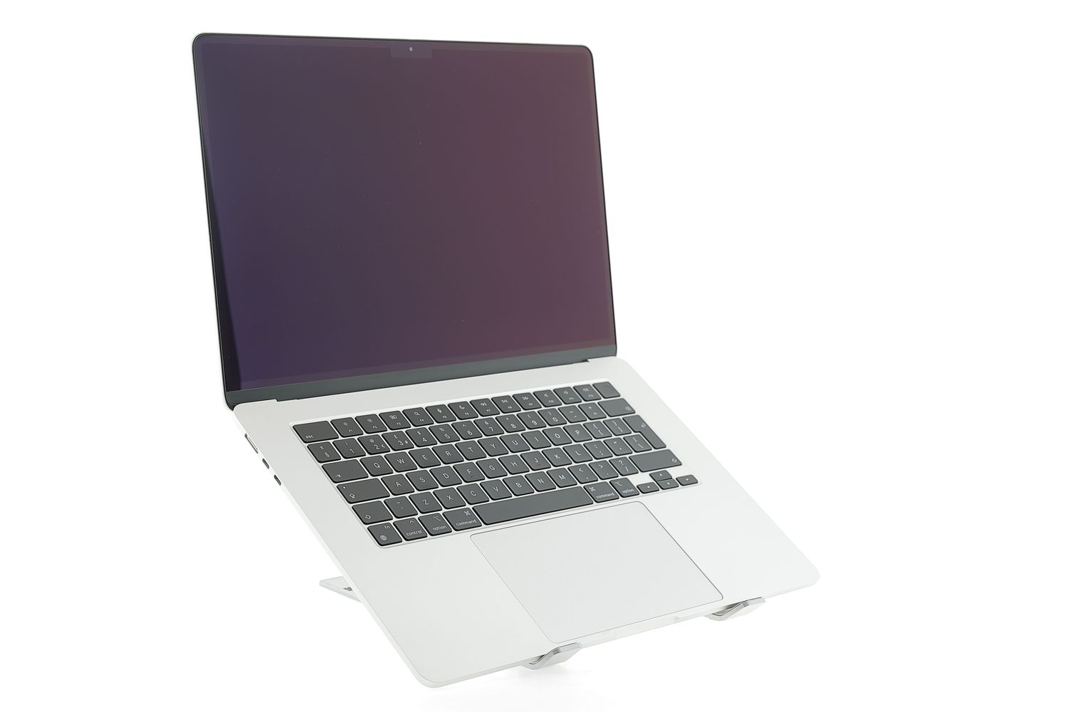 Apple MacBook Air 15″ 2024, M3 8 Cores, 8 GB, 10 core GPU 256 GB Silver - Като нов