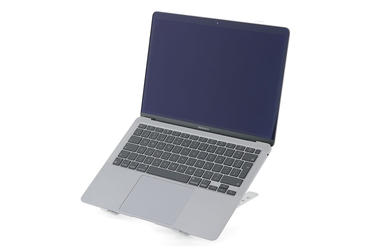 Apple MacBook Air 13″ 2020, M1 8 Cores, 8 GB, 7 core GPU, Space
