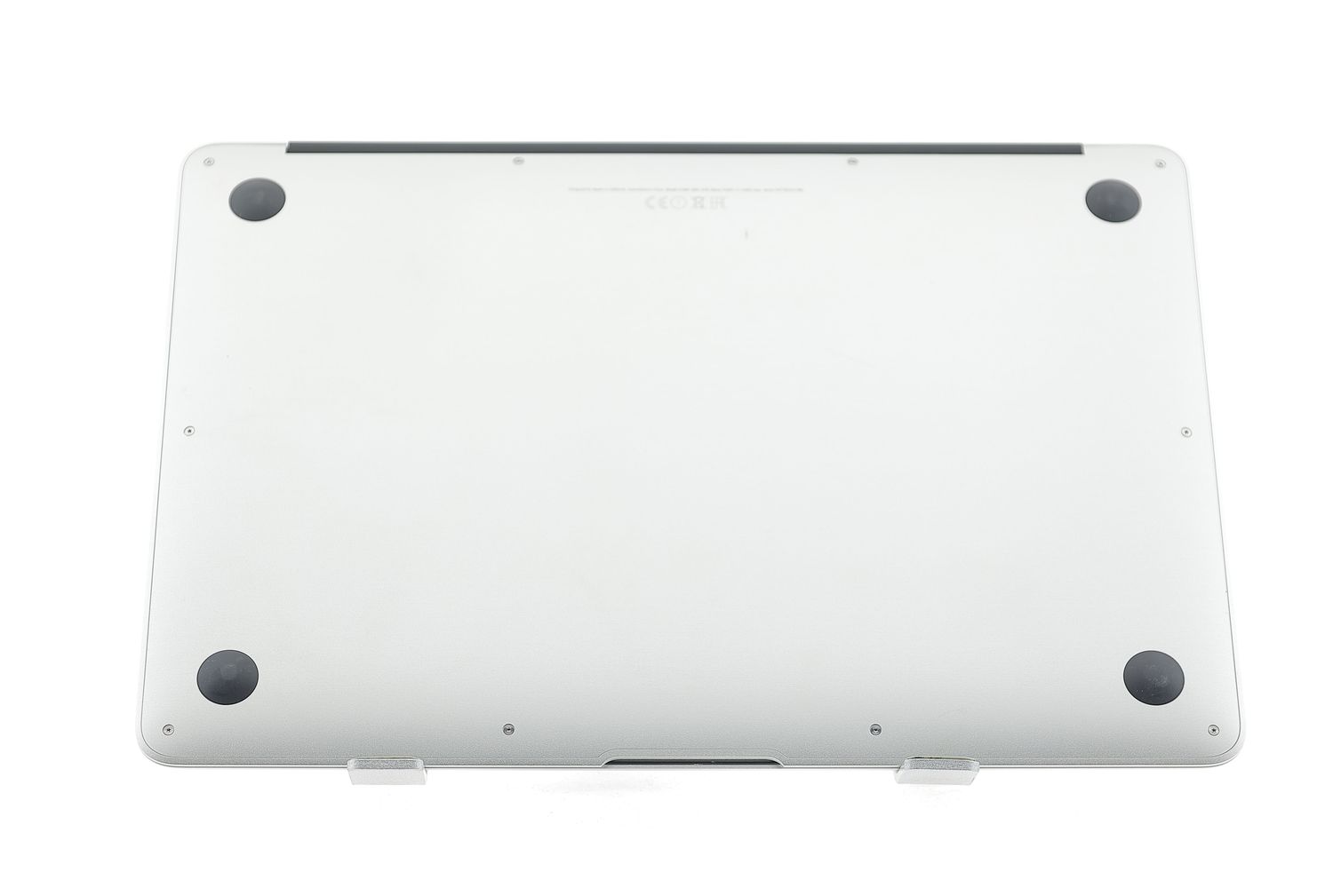 Apple MacBook Air 13″ 2017, i5 1.8 GHz, 8 GB, HD Graphics 6000 256 GB Silver - Като нов