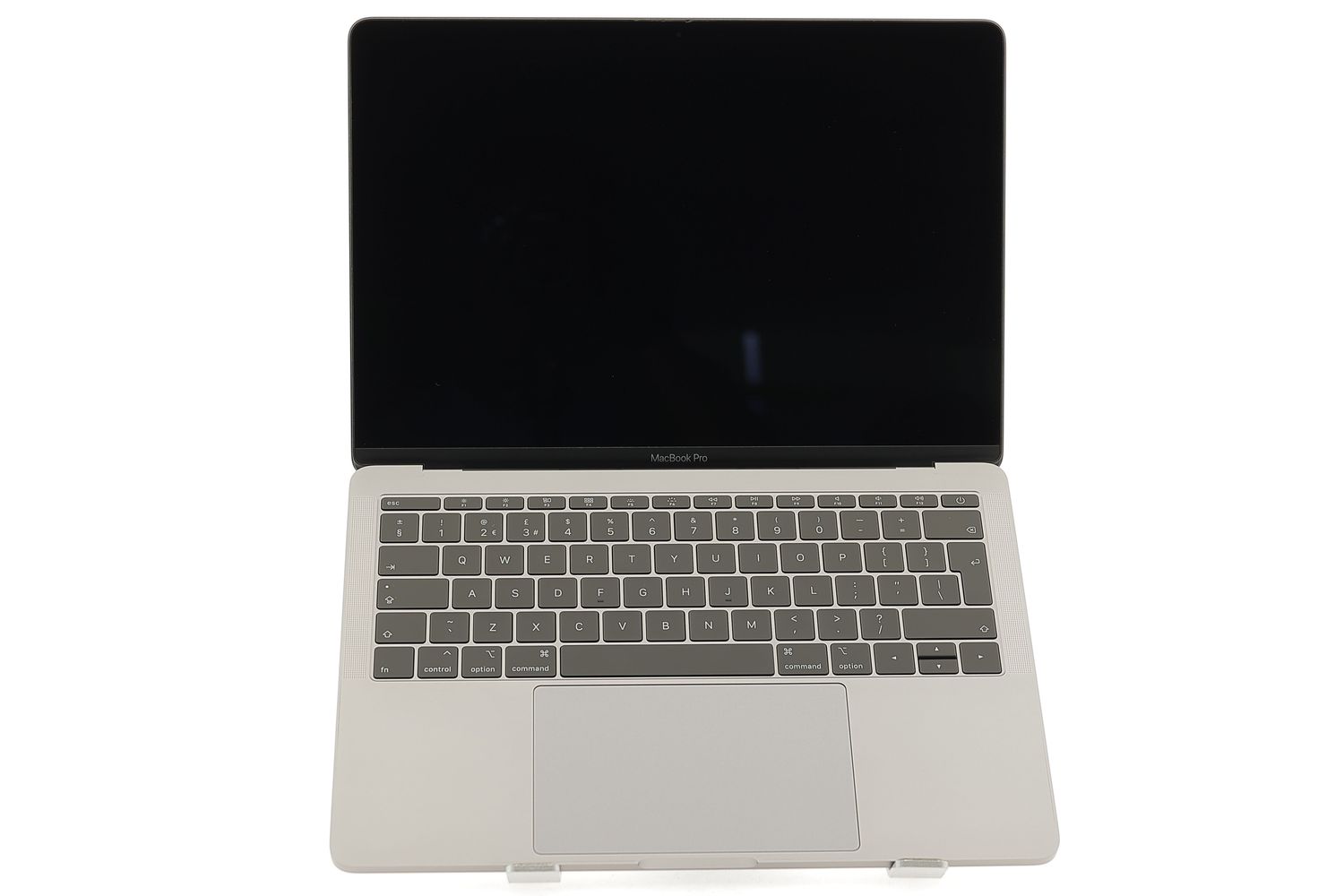 Apple MacBook Pro 13″ 2017, i5 2.3 GHz, 8 GB, Intel Iris Plus Graphics 640 128 GB Space Gray - Foarte bun