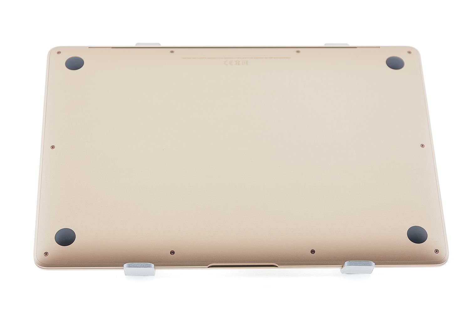 Apple MacBook Air 13″ 2020, M1 8 Cores, 8 GB, 8 core GPU 512 GB Gold