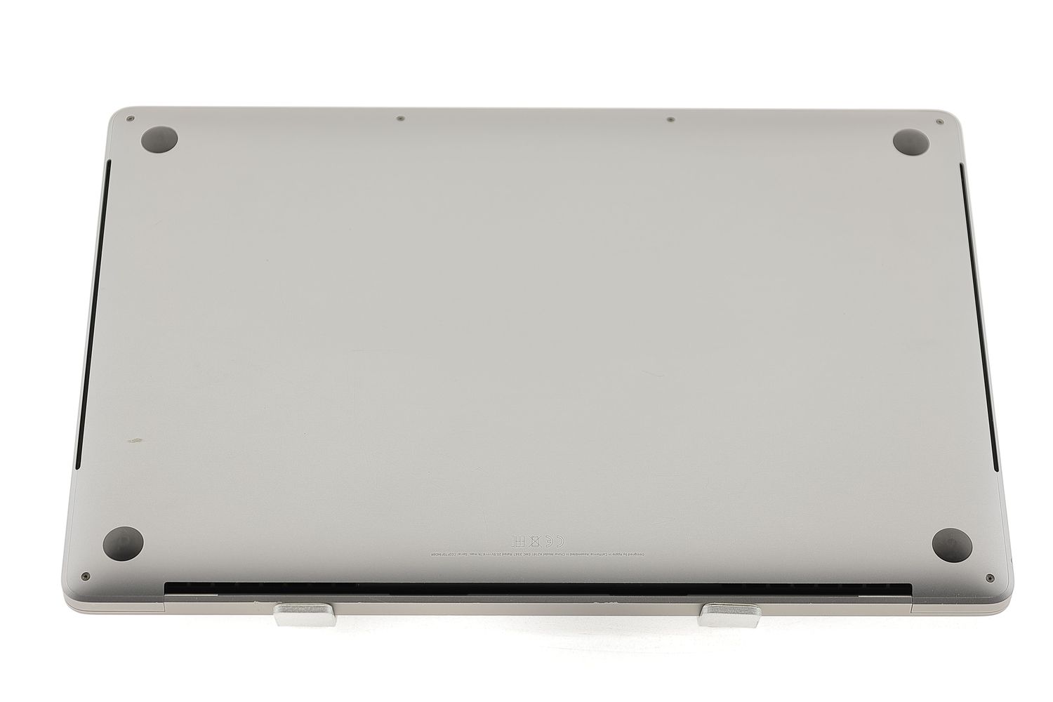 Apple MacBook Pro 16″ Touch Bar 2019, i7 2.6 GHz, 32 GB, AMD Radeon Pro 5300M 512 GB Space Gray - Foarte bun
