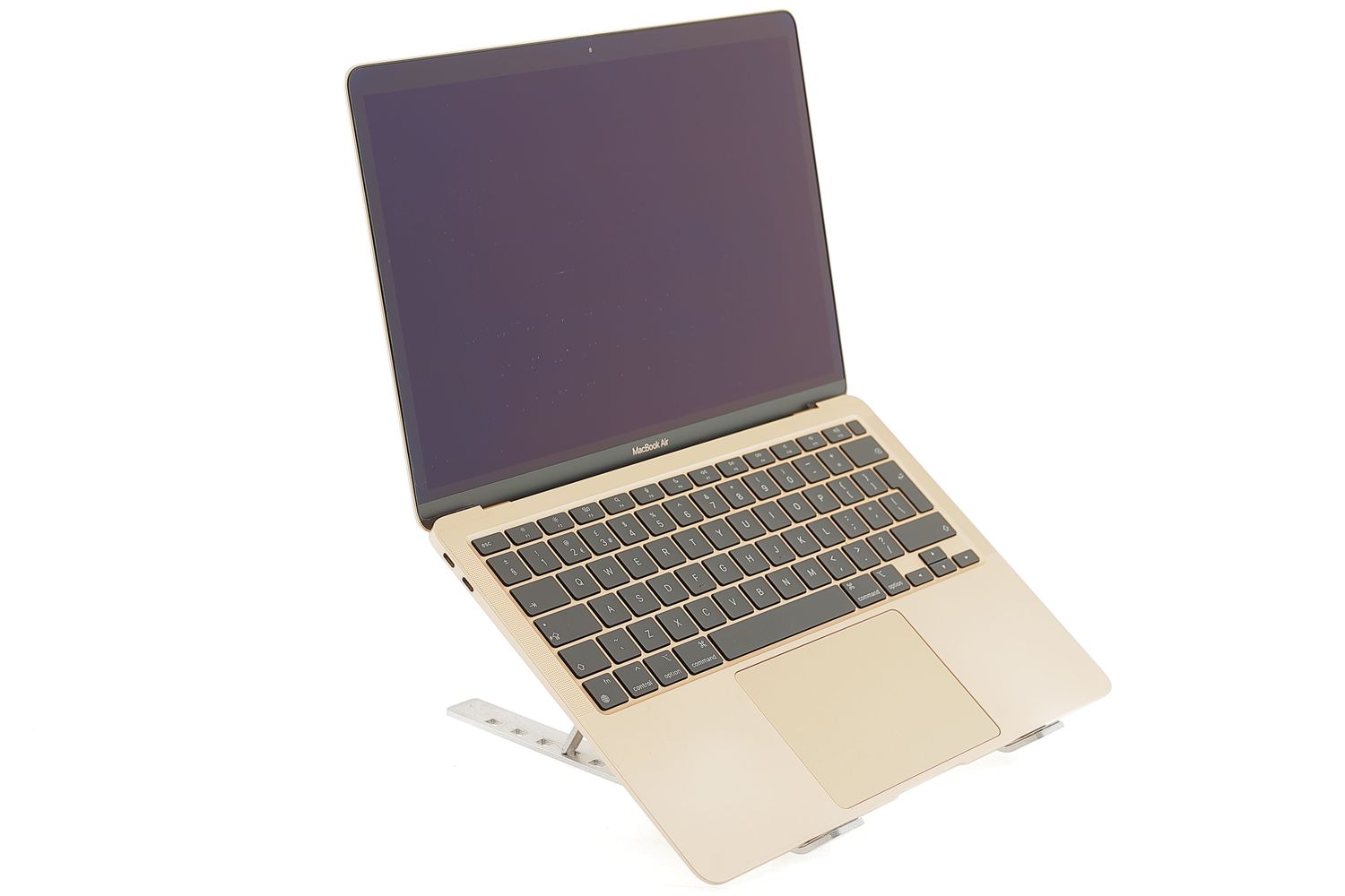 Apple MacBook Air 13″ 2020, i3 1.1 GHz, 8 GB, Intel Iris Plus 256 GB Gold - Kiváló