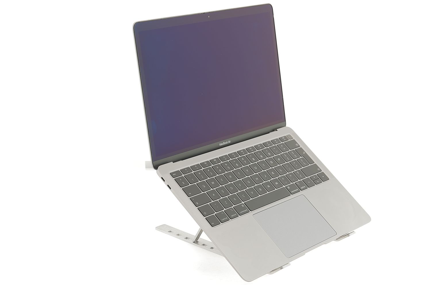 Apple MacBook Air 13″ 2018, i5 1.6 GHz, 8 GB, Intel UHD Graphics 617 128 GB Space Gray - Kiváló