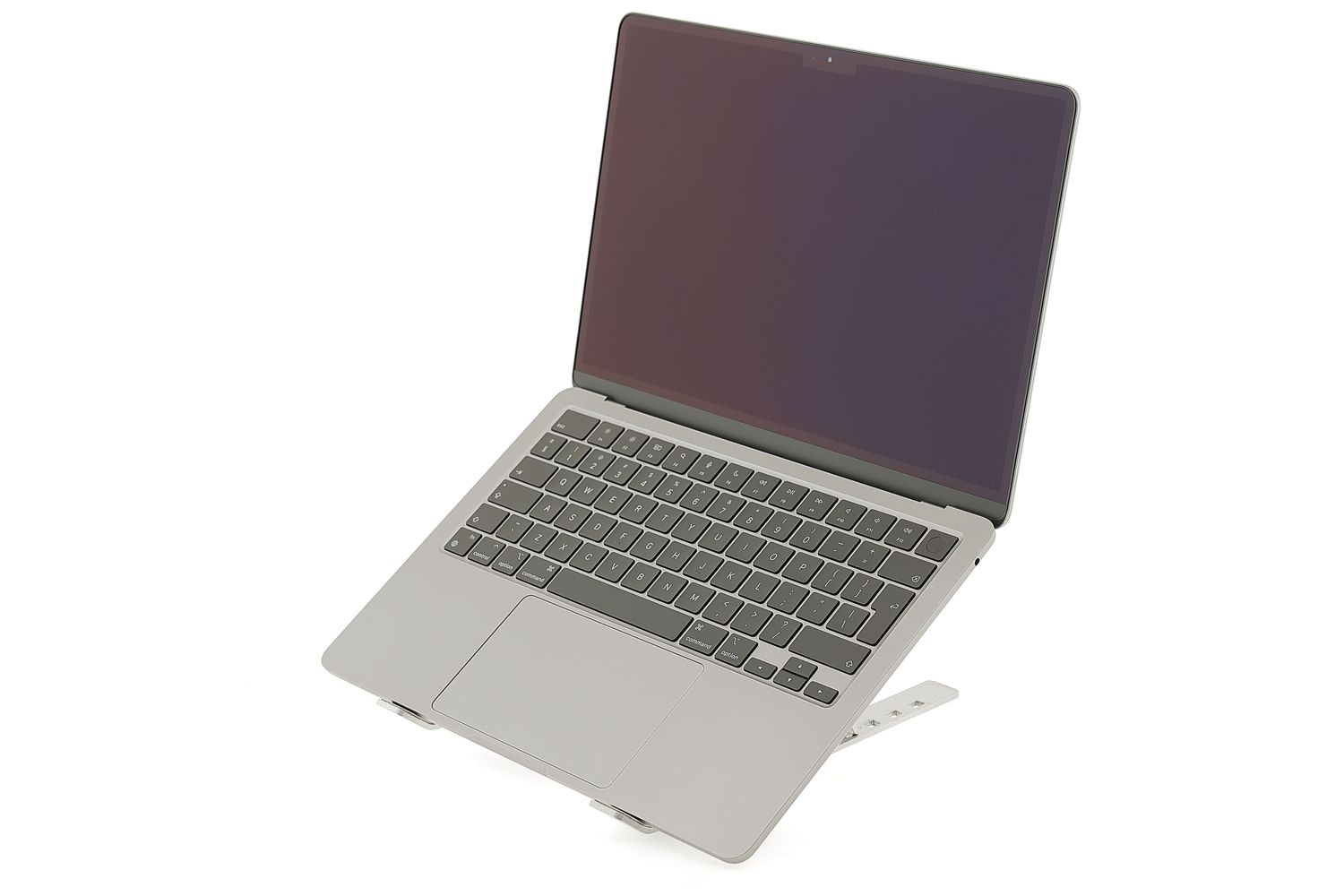 Apple MacBook Air 13″ 2022, M2 8 Cores, 8 GB, 8 core GPU 256 GB Space Gray - Excelent