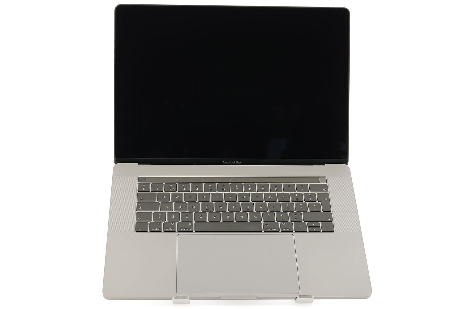 Apple MacBook Pro 15″ Touch Bar 2018, i7 2.2 GHz, 32 GB, AMD Radeon Pro 555X 256 GB Space Gray - Foarte bun