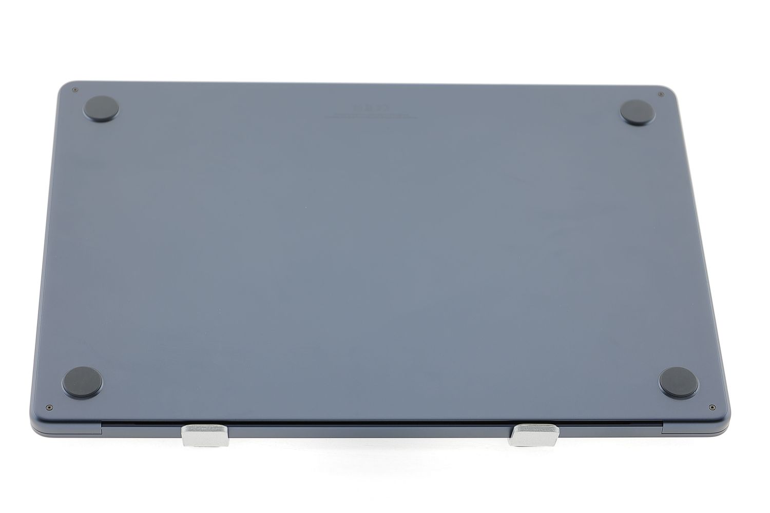 Apple MacBook Air 15″ 2024, M3 8 Cores, 24 GB, 10 core GPU 512 GB Midnight - Újszerű