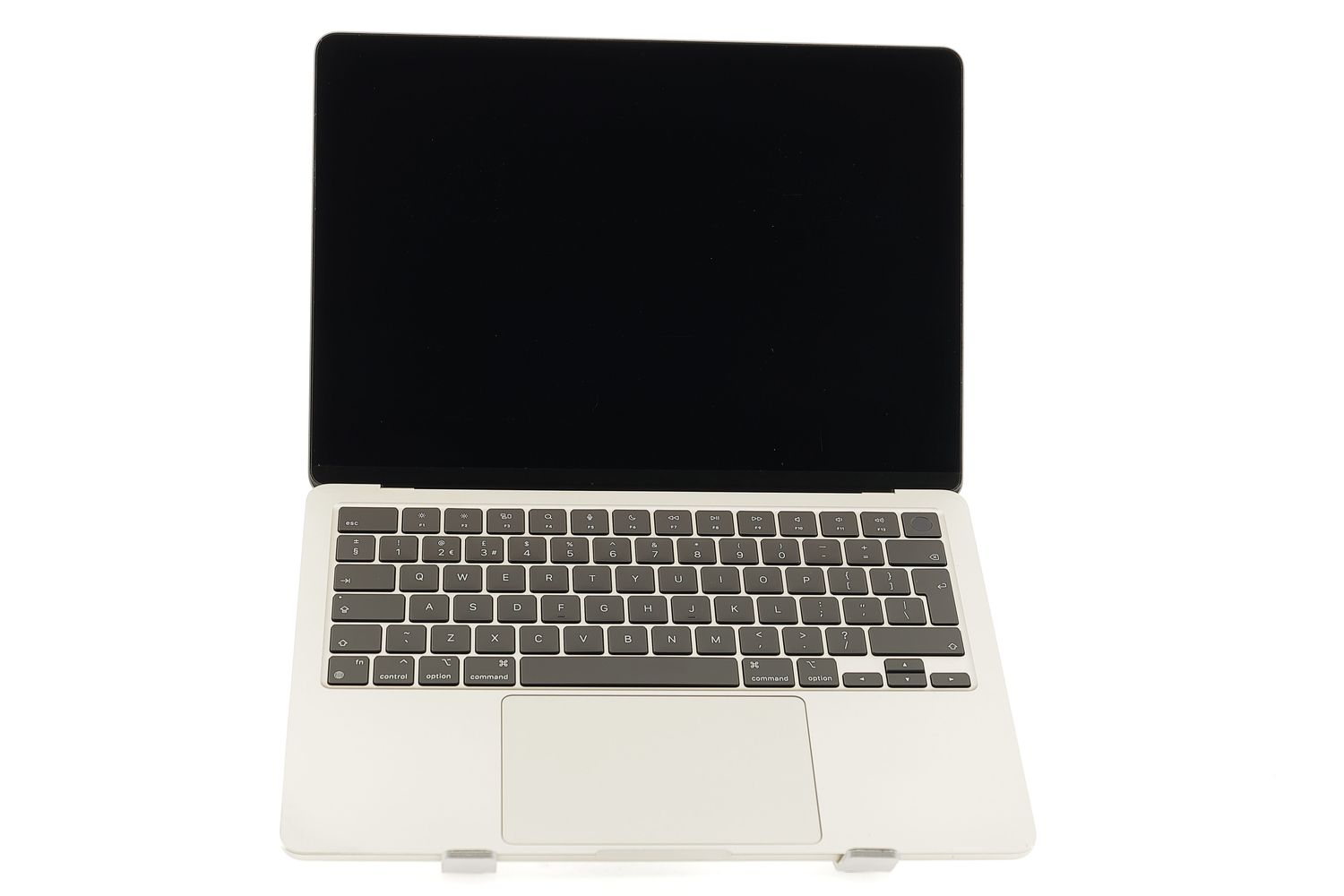 Apple MacBook Air 13″ 2022, M2 8 Cores, 8 GB, 10 core GPU 512 GB Starlight - Nagyon jó