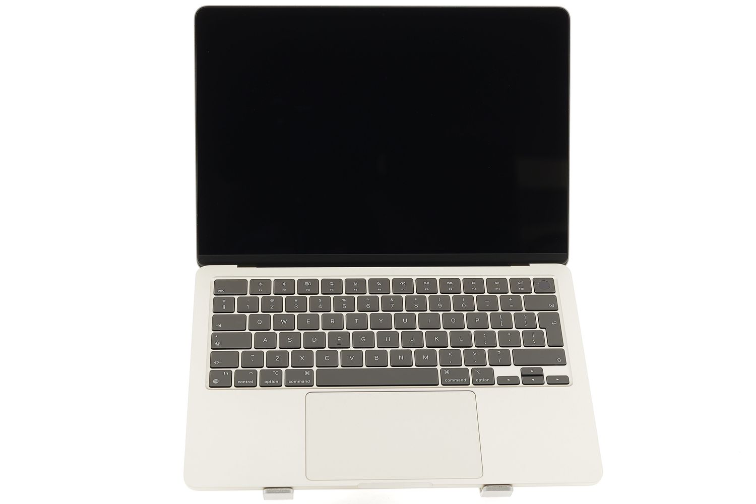 Apple MacBook Air 13″ 2022, M2 8 Cores, 8 GB, 8 core GPU 256 GB Starlight