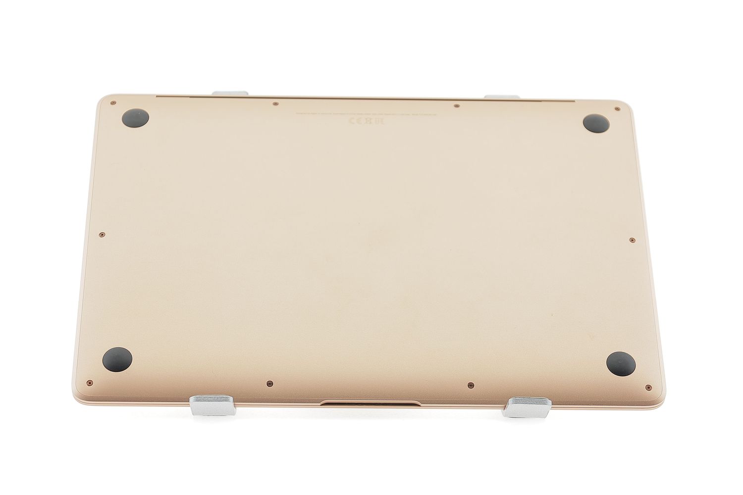 Apple MacBook Air 13″ 2019, i5 1.6 GHz, 8 GB, Intel UHD Graphics 617 128 GB Gold - Отлично