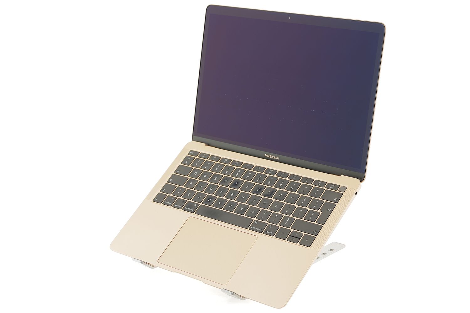 Apple MacBook Air 13″ 2019, i5 1.6 GHz, 8 GB, Intel UHD Graphics 617 256 GB Gold - Ca nou