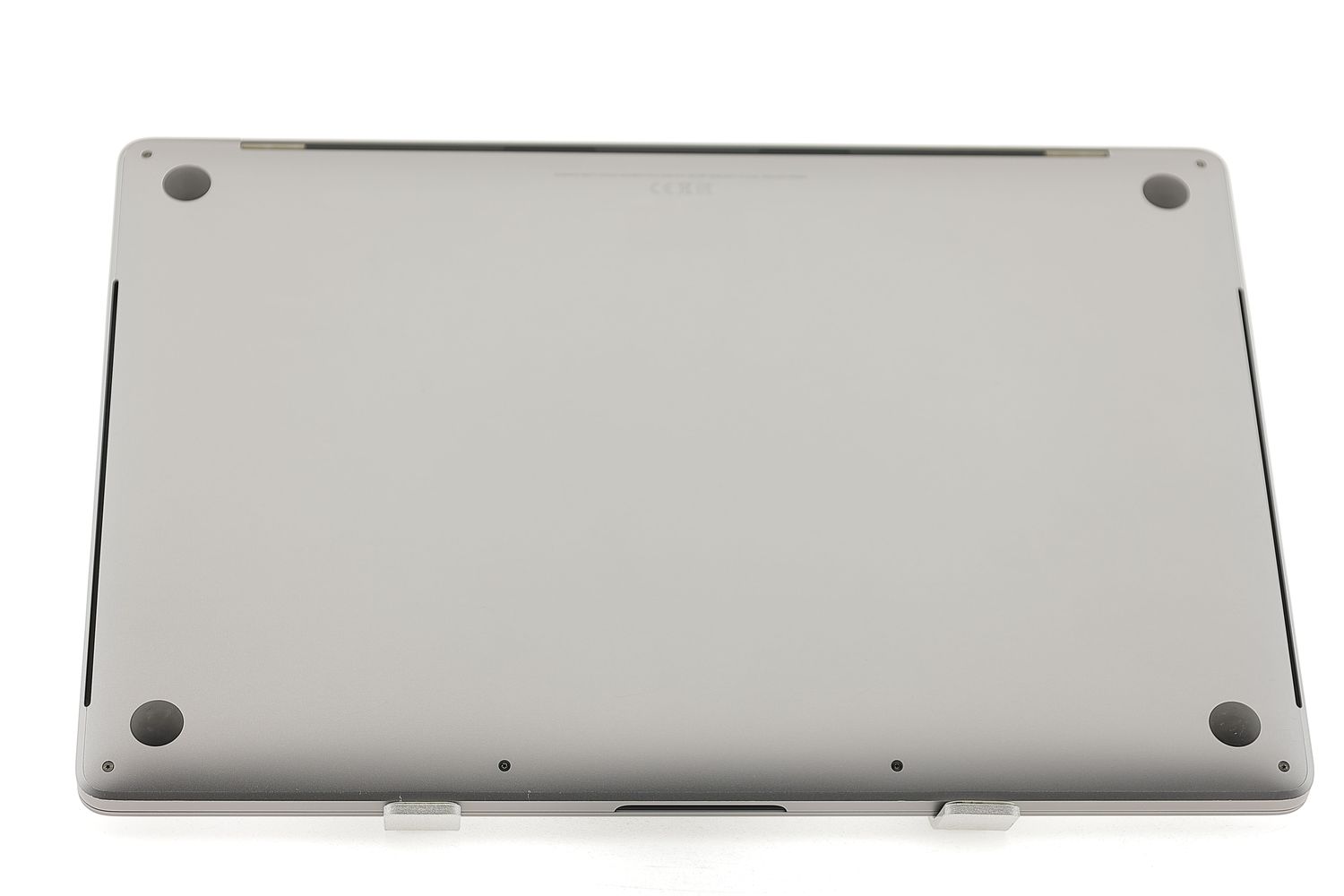 Apple MacBook Pro 16″ Touch Bar 2019, i9 2.4 GHz, 32 GB, AMD Radeon Pro 5500M 1 TB Space Gray - Excelent