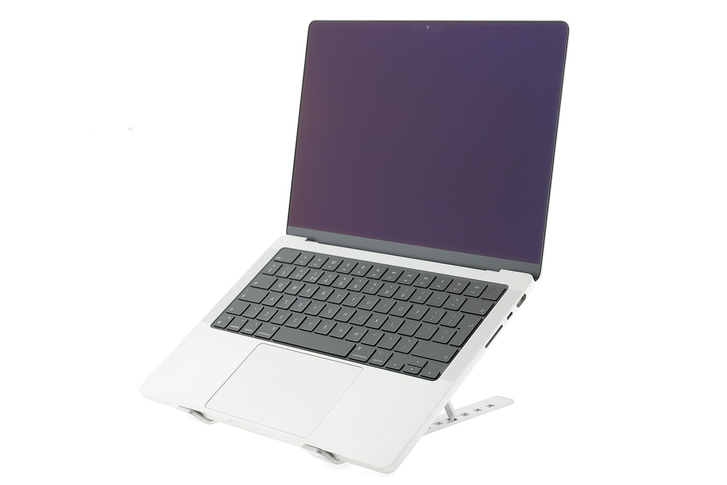 Apple MacBook Pro 14″ 2023, M2 Pro 12 Cores, 16 GB, 19 core GPU 1 TB Silver - Ca nou