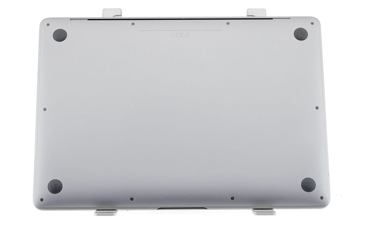 Apple MacBook Air 13″ 2020, M1 8 Cores, 8 GB, 7 core GPU 256 GB Space Gray