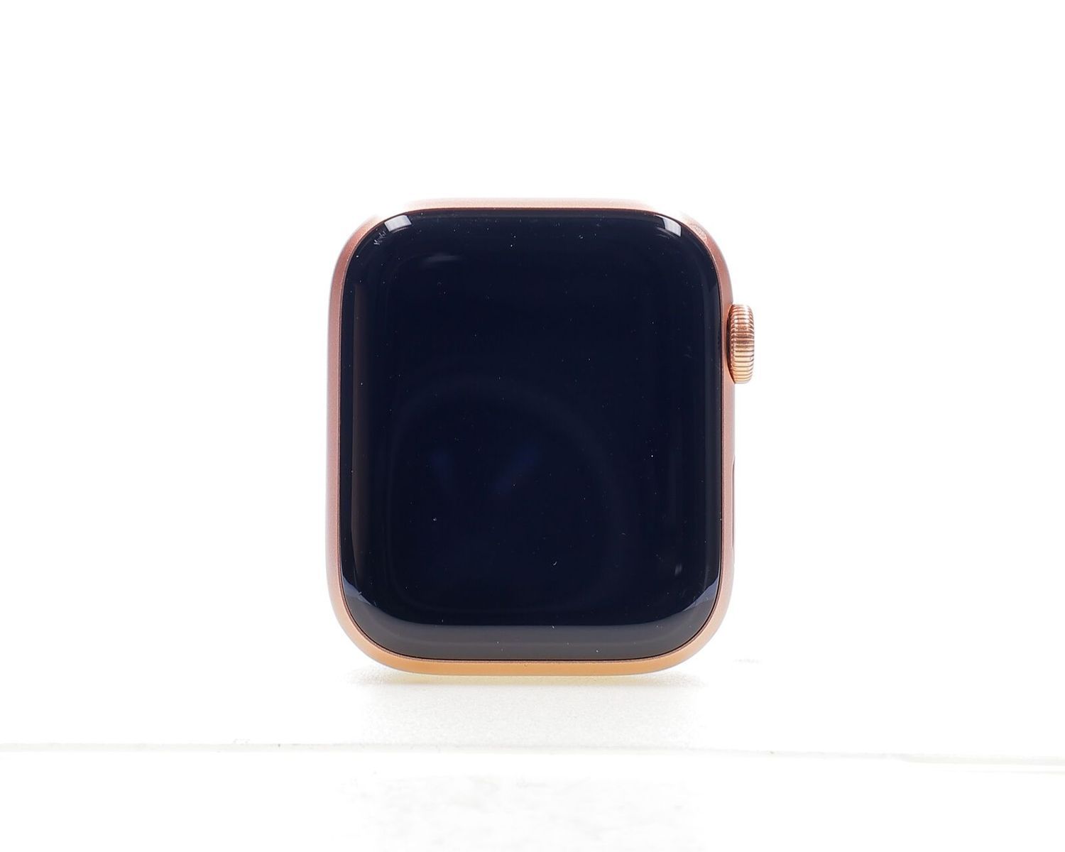 Apple Watch SE 2020, GPS, Aluminium 44mm Gold - Като нов
