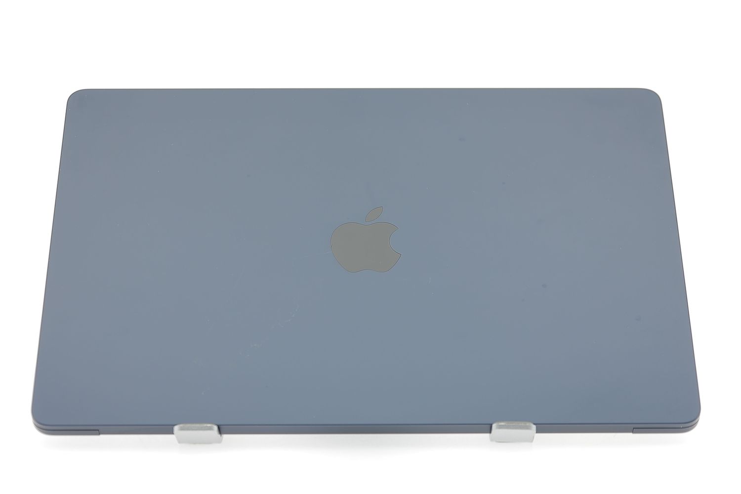 Apple MacBook Air 15″ 2023, M2 8 Cores, 8 GB, 10 core GPU 256 GB Midnight - Отлично