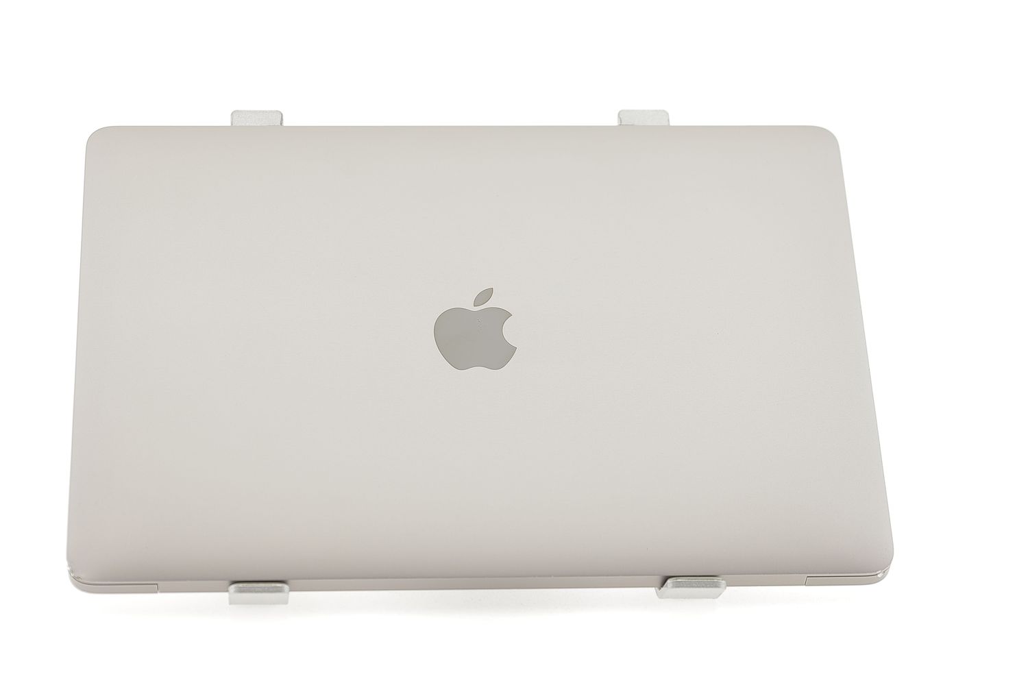 Apple MacBook Air 13″ 2019, i5 1.6 GHz, 8 GB, Intel UHD Graphics 617 128 GB Space Gray - Bun