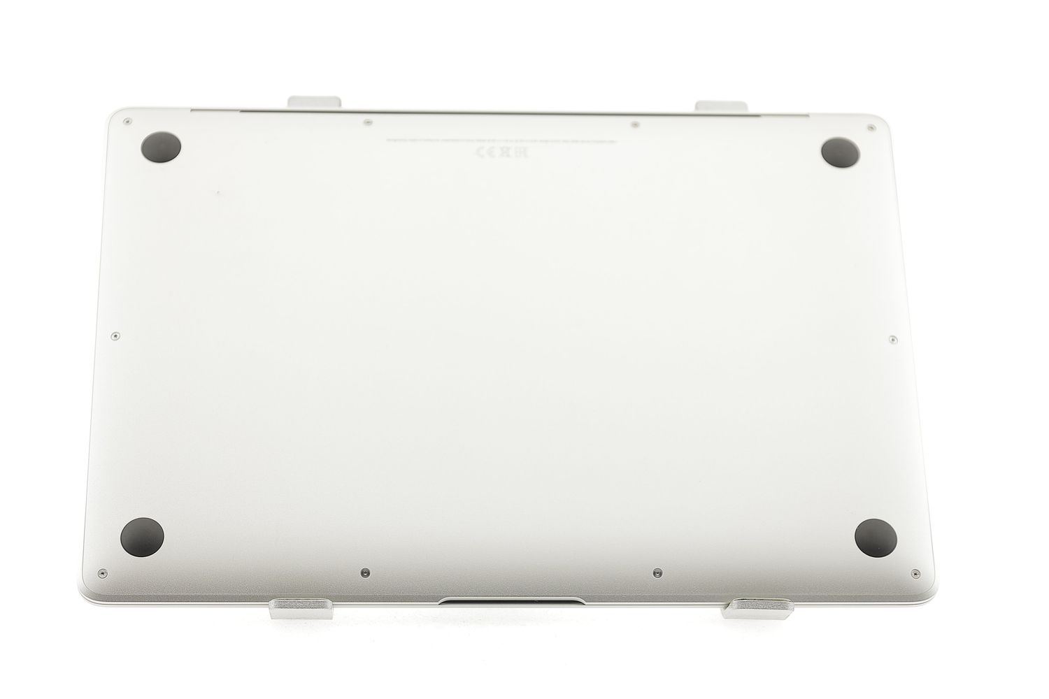 Apple MacBook Air 13″ 2020, M1 8 Cores, 8 GB, 7 core GPU 256 GB Silver - Като нов
