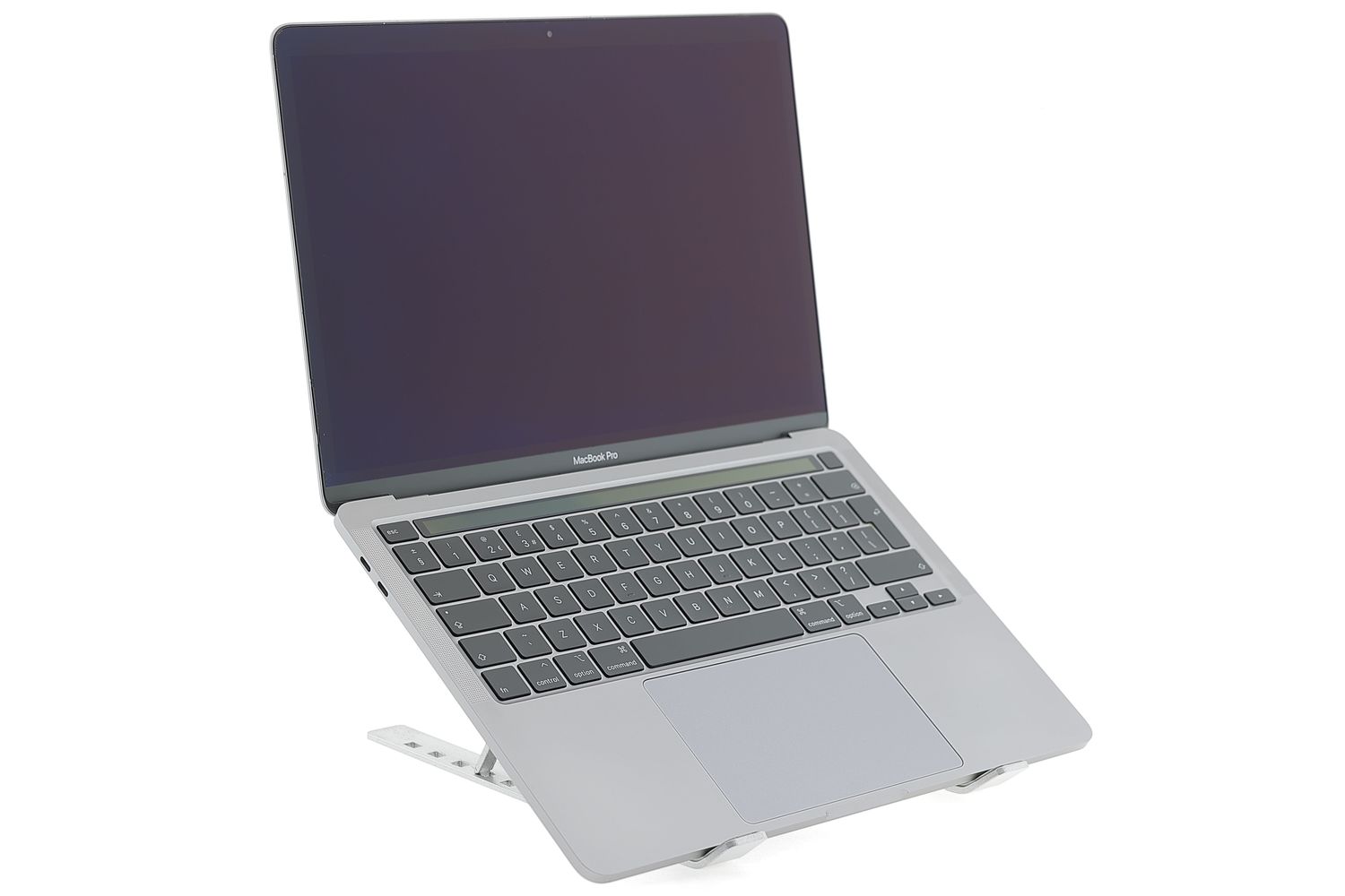 Apple MacBook Pro 13″ Touch Bar 2020, i5 1.4 GHz, 16 GB, Intel Iris Plus Graphics 645 256 GB Space Gray - Отлично