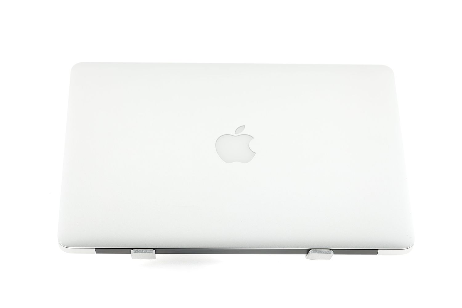 Apple MacBook Air 13″ 2017, i5 1.8 GHz, 8 GB, HD Graphics 6000
