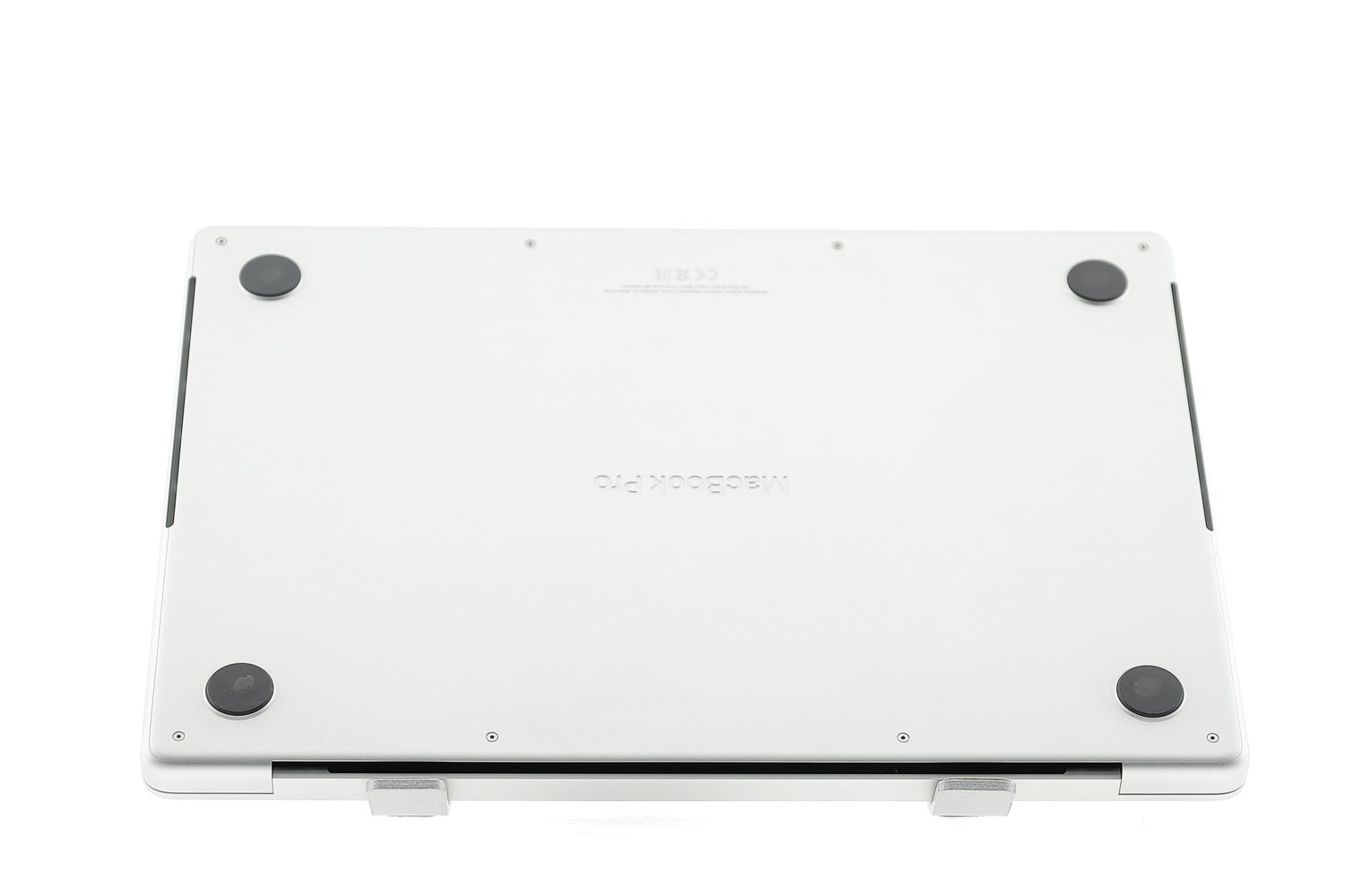 Apple MacBook Pro 14″ 2023, M3 8 Cores, 8 GB, 10 core GPU 512 GB Silver - Εξαιρετικό