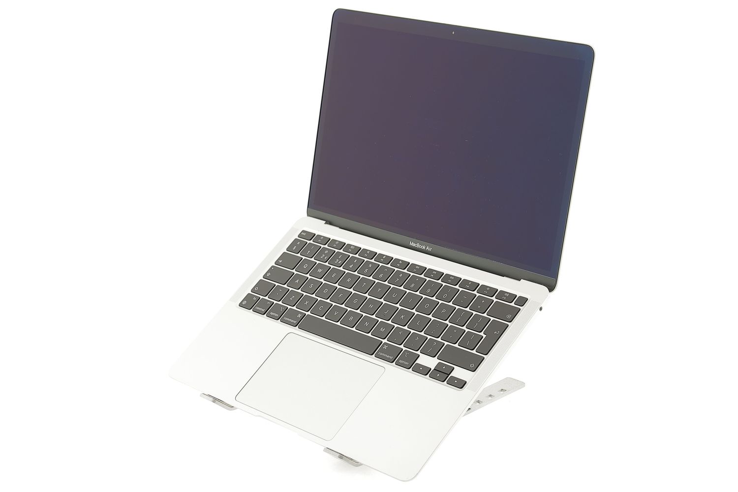 Apple MacBook Air 13″ 2020, i5 1.1 GHz, 16 GB, Intel Iris Plus 512 GB Silver - Nagyon jó